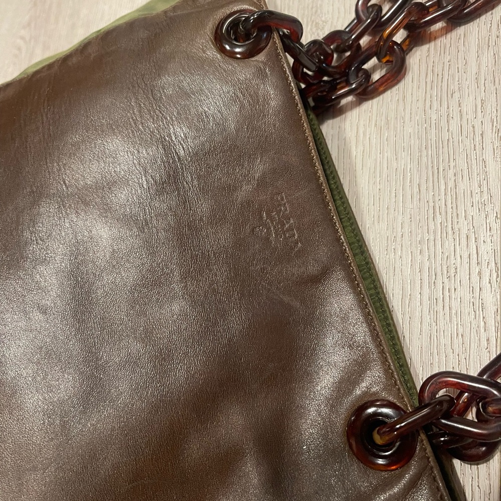 Prada brown leather with green nylon combo chain handle - Picture 4 of 11